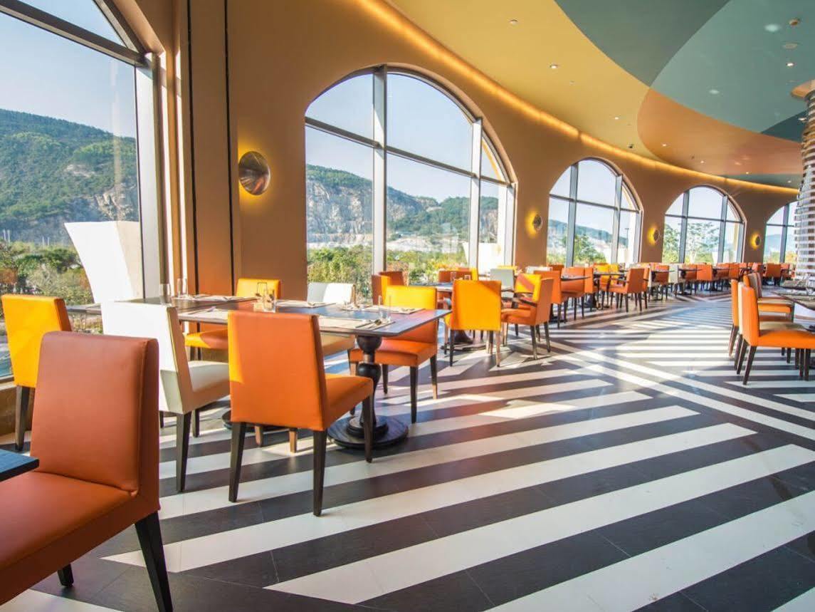 Chimelong Circus Hotel Zhuhai Eksteriør bilde
